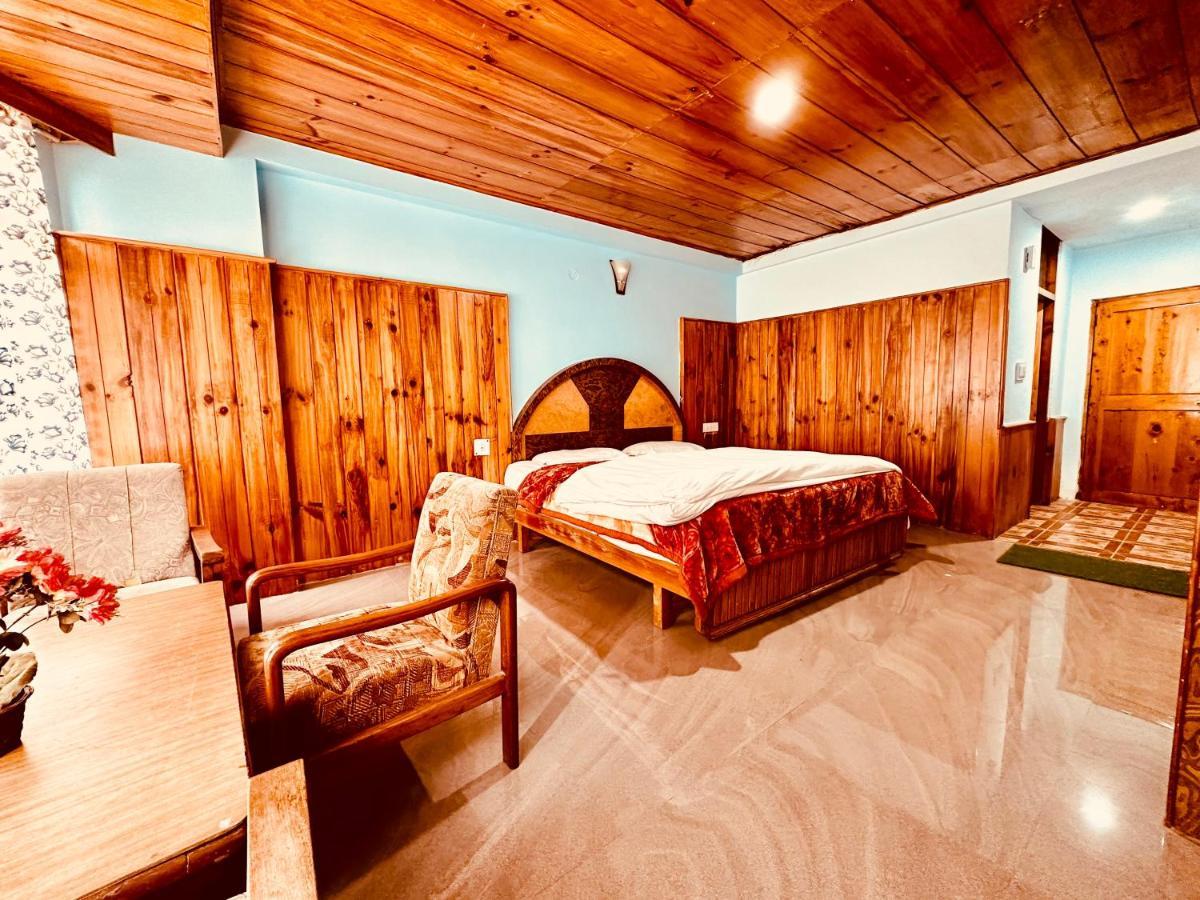 Hotel D Kanchan Manali Eksteriør bilde