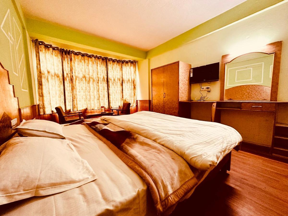 Hotel D Kanchan Manali Eksteriør bilde